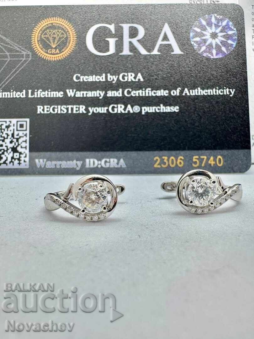 Cercei din argint cu moissanite (diamant) 0.5 carate Cercei din argint cu moissanite (diamant) 0.5 carate