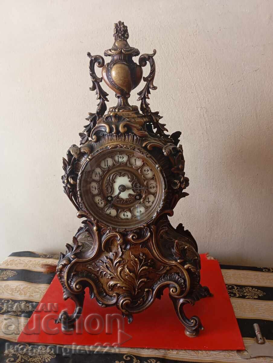Ceas de șemineu rococo
