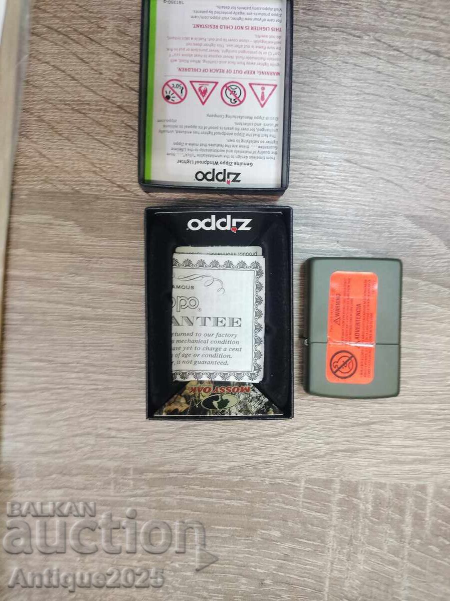 Livrarea Brichetă originală Zippo Mossy Oak Livrarea Brichetă originală Zippo Mossy Oak