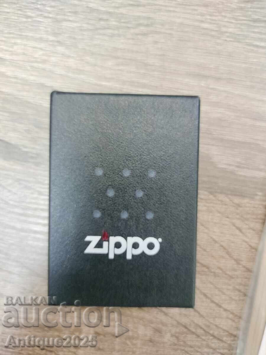 Brichetă originală Zippo Mossy Oak Brichetă originală Zippo Mossy Oak