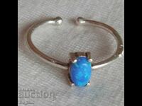 Opal ring. Silver