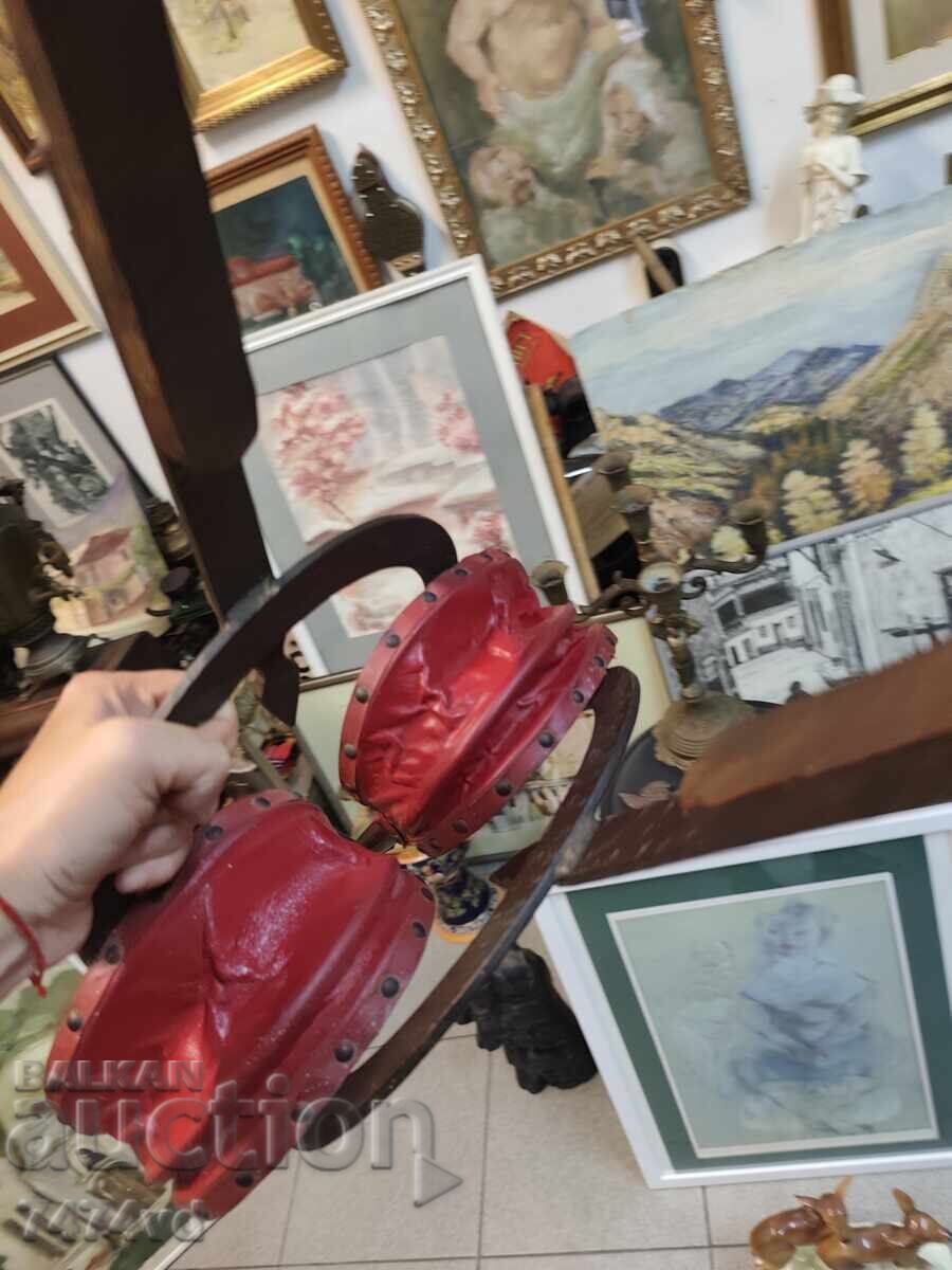 Livrarea FOALE DUBLE RARE PENTRU ȘEMINEU DIN ALAMĂ, LEMN ȘI PIELE