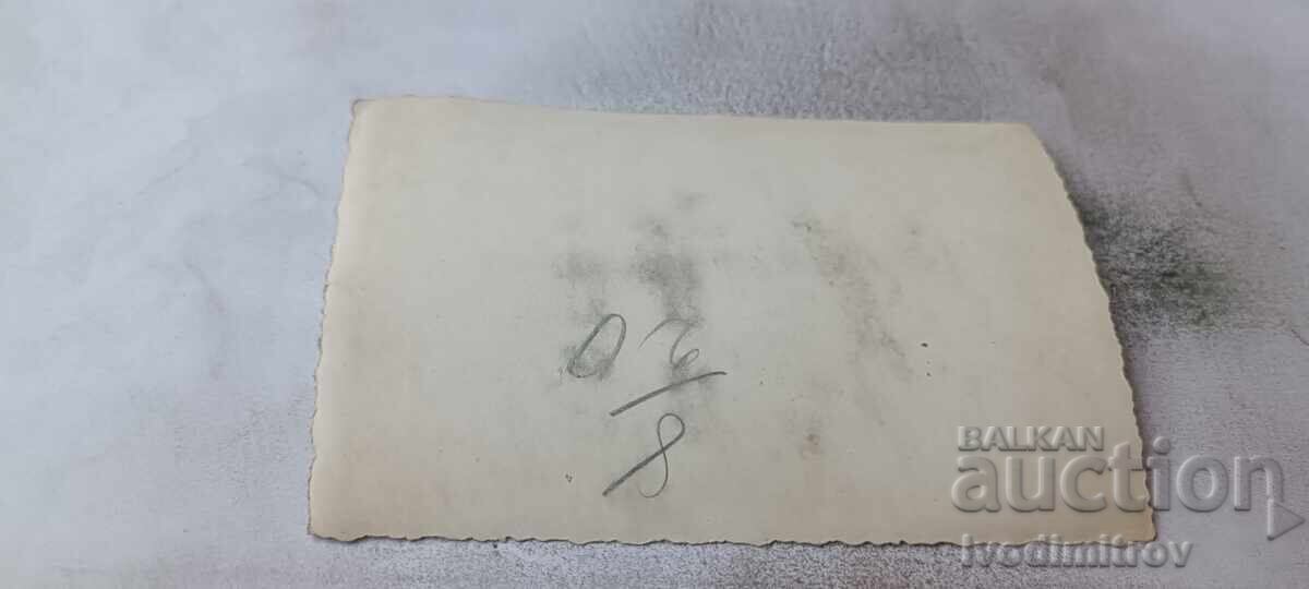 Fotografie Sofia Bărbat și două femei pe bd. Țar Osvoboditel cu preț € 1.07 | 2.09 BGN