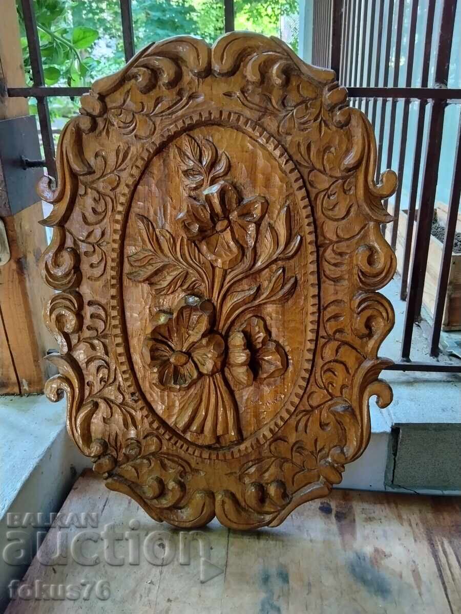 Unic de frumos panou mare din lemn sculptat pentru perete