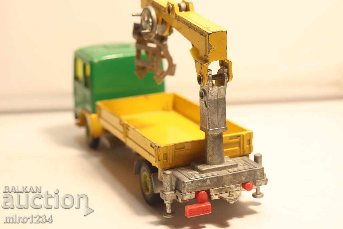 1/50  SIKU  МАN   КАМИОН  КРАН   КОЛИЧКА    МОДЕЛ - 6
