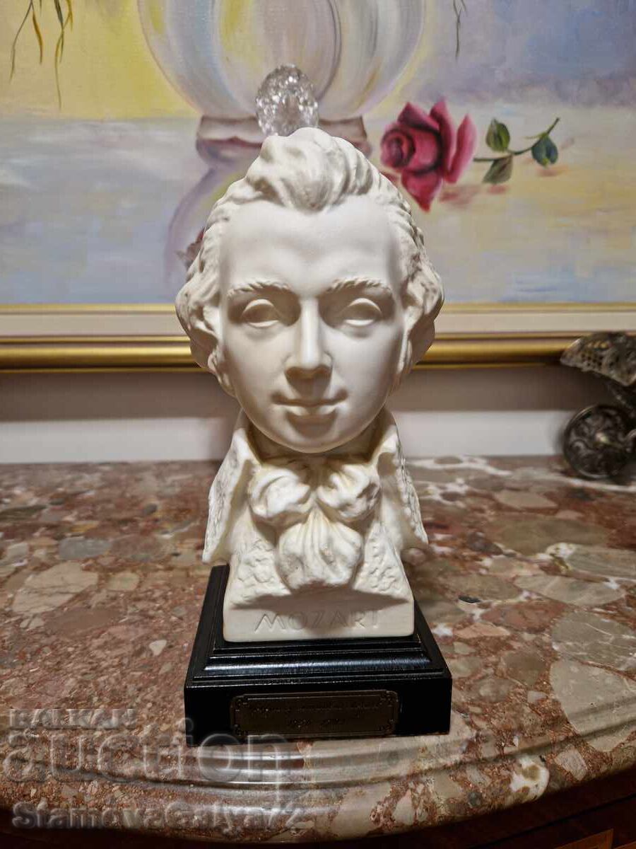 Unic bust antic din porțelan german al lui Mozart - Goebel Unic bust antic din porțelan german al lui Mozart - Goebel