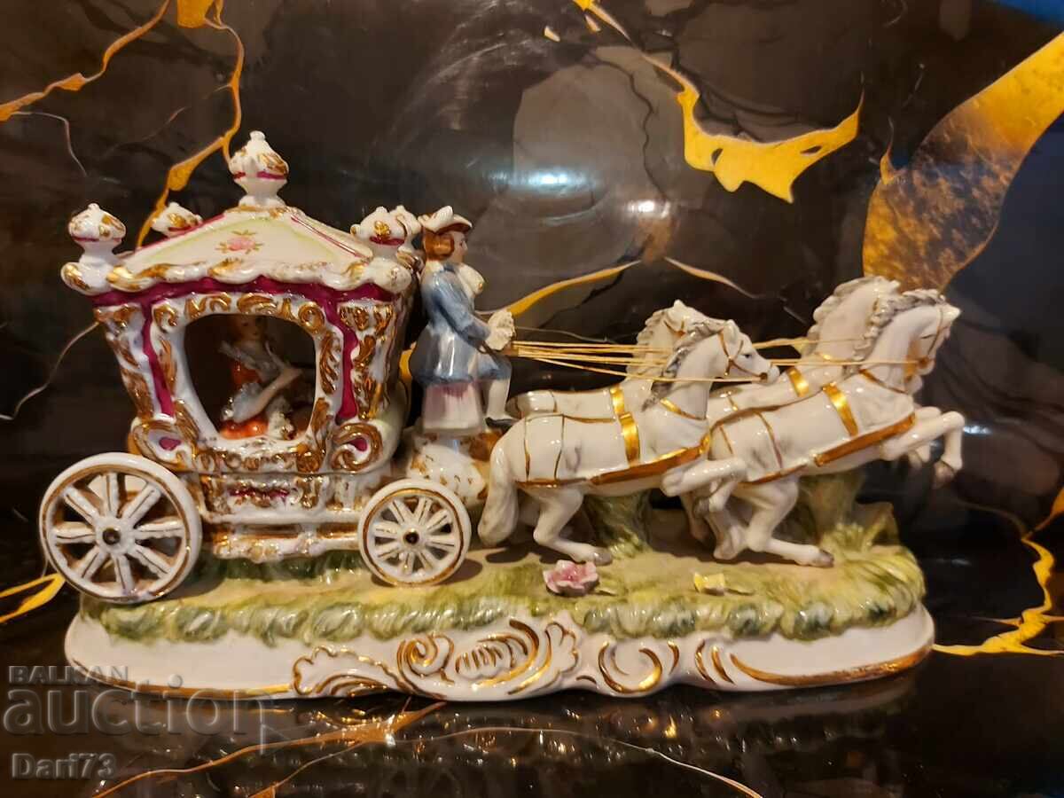 Trăsură trasă de patru cai Pacelli