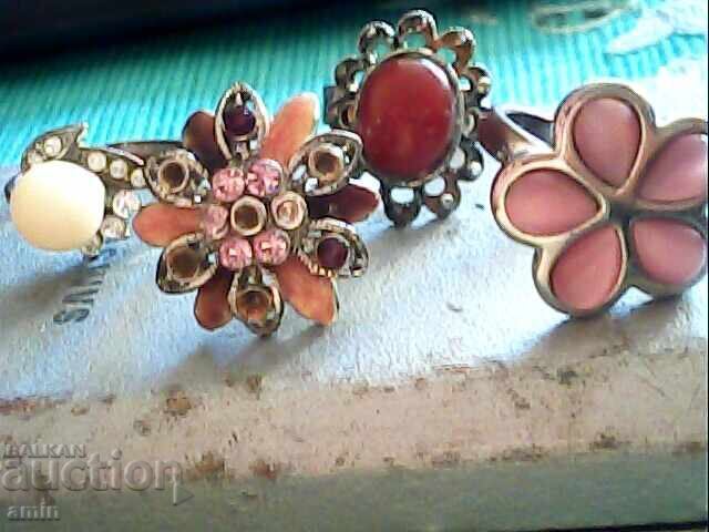 Delivery of silver-plated rings with natural stones