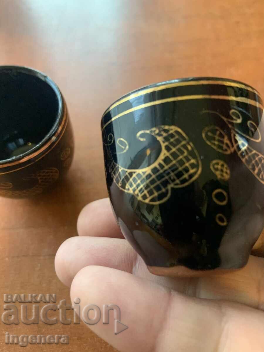 PAHAR DIN CERAMICĂ PENTRU ȚUICĂ SMĂLȚUIT - 2 BUC. LICHIDARE STOC cu preț € 1.90 | 3.72 BGN
