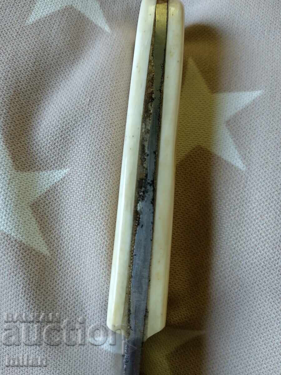 Livrarea Cuțit de cioban cu plăsele din os de cămilă