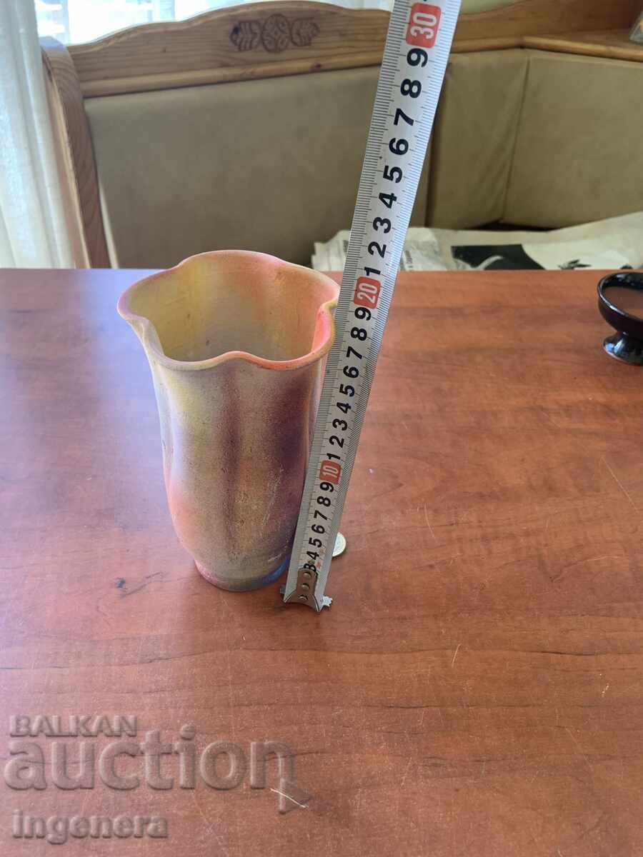 Licitație VAZĂ DIN CERAMICĂ LICHIDARE STOC