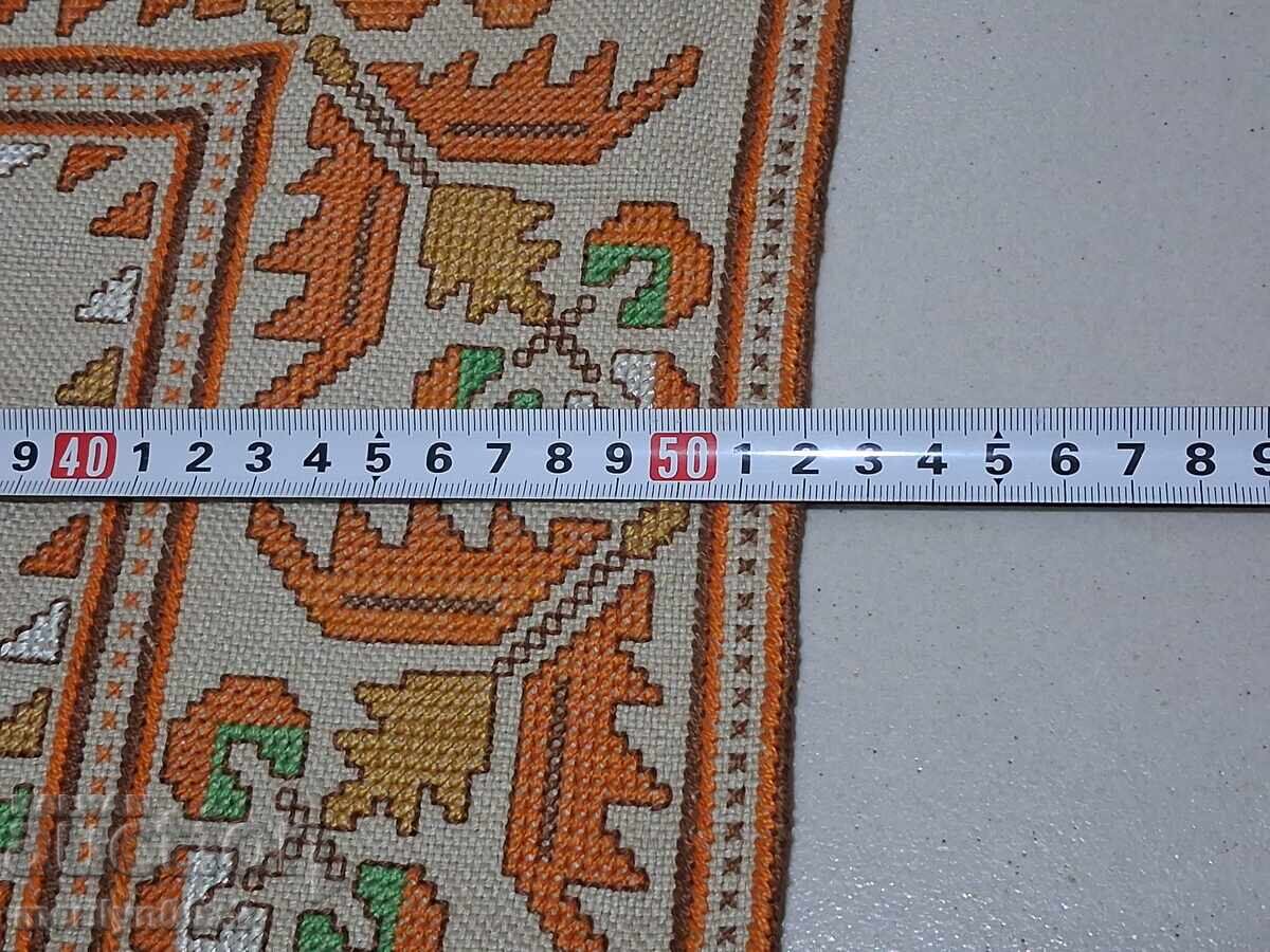 Livrarea Cec brodat vechi, fata de masa, milo, broderie bulgara