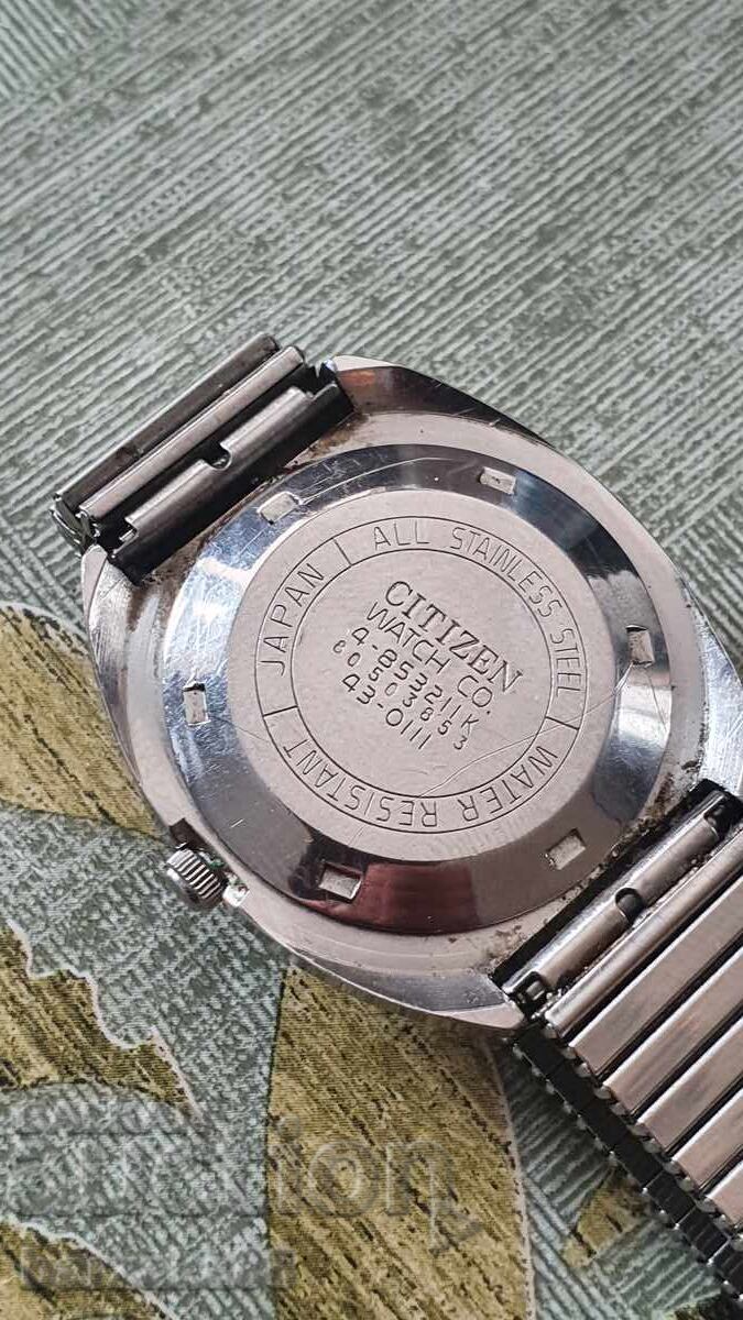 Auction  Men's Citizen Crystron