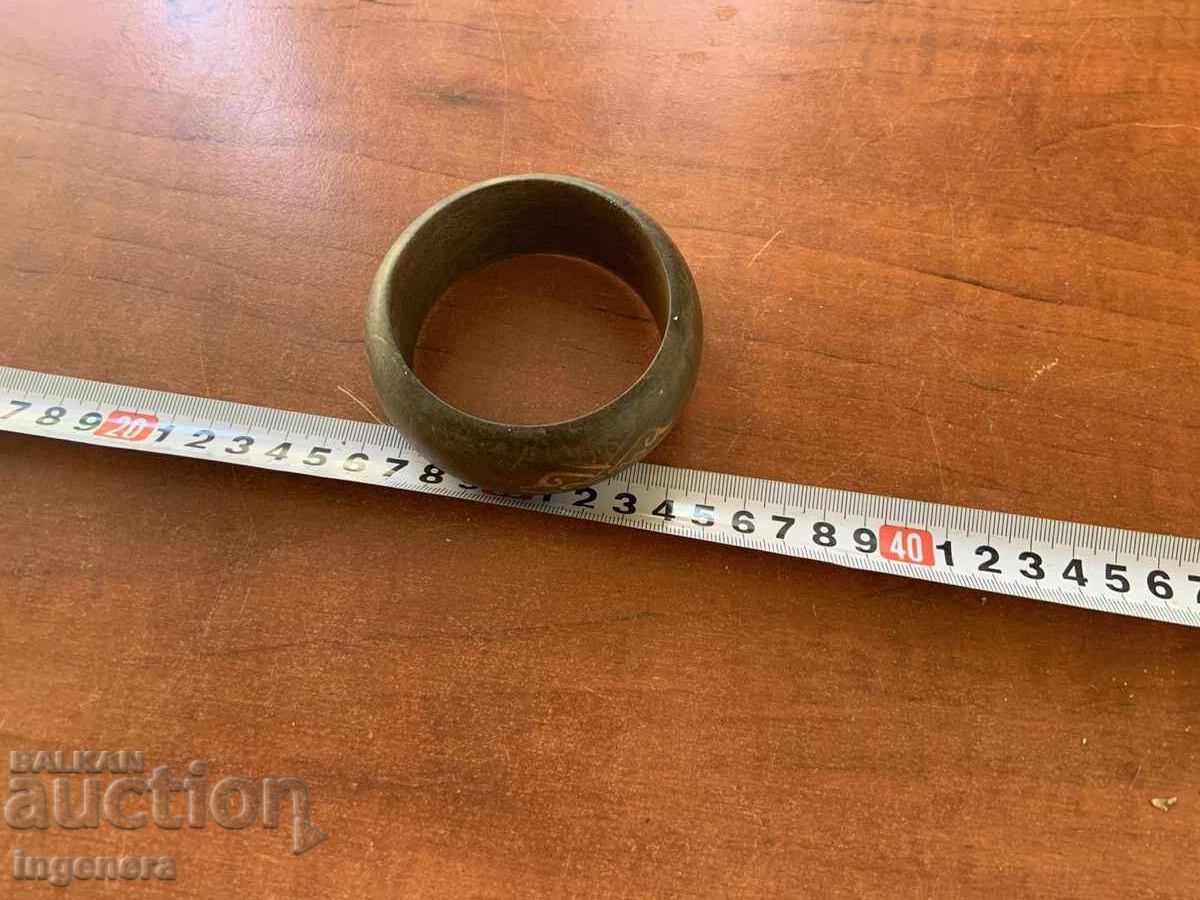 Licitație BRĂȚARĂ DIN LEMN D 67 X D 86 MM. LĂȚIME- 31 MM