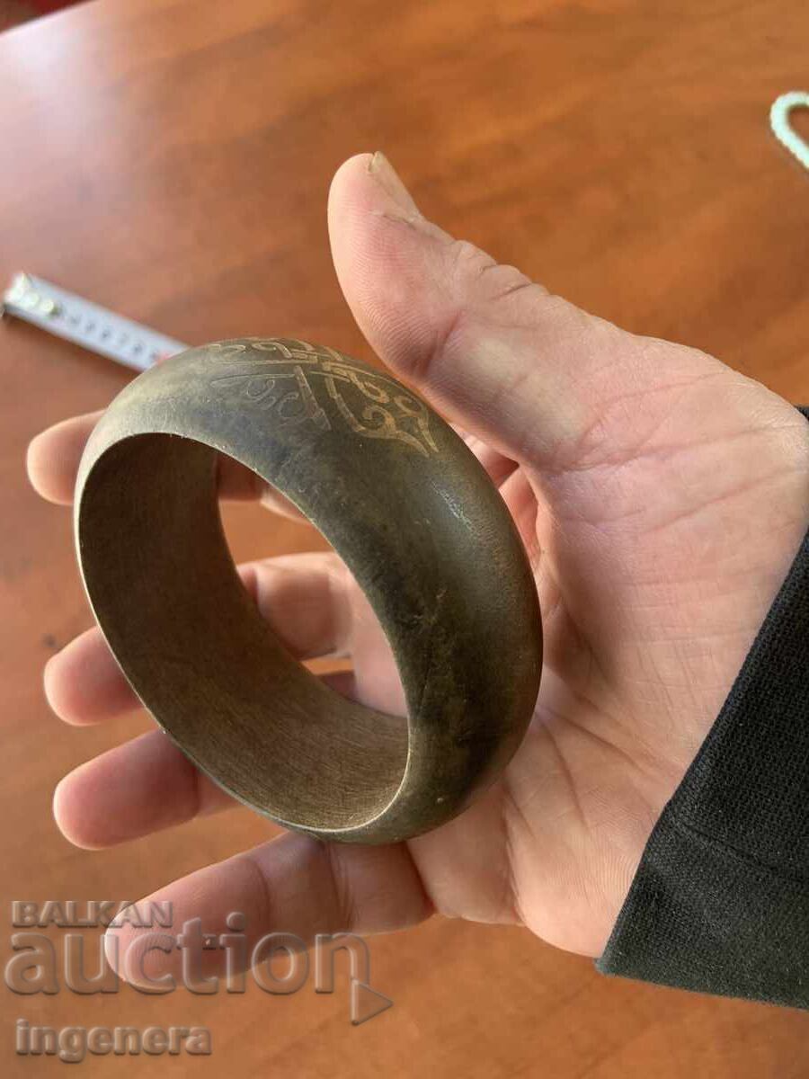 BRĂȚARĂ DIN LEMN D 67 X D 86 MM. LĂȚIME- 31 MM