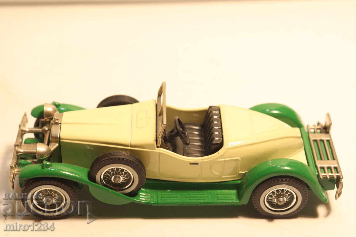 MAȘINUȚĂ JUCĂRIE MATCHBOX 1/43 MODEL RETRO / II cu preț € 5.29 | 10.35 BGN