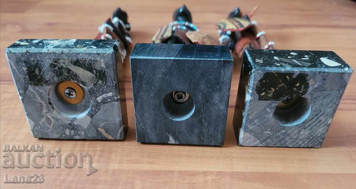Figurine africane din lemn, decorațiune vintage cu preț € 40.00 | 78.23 BGN