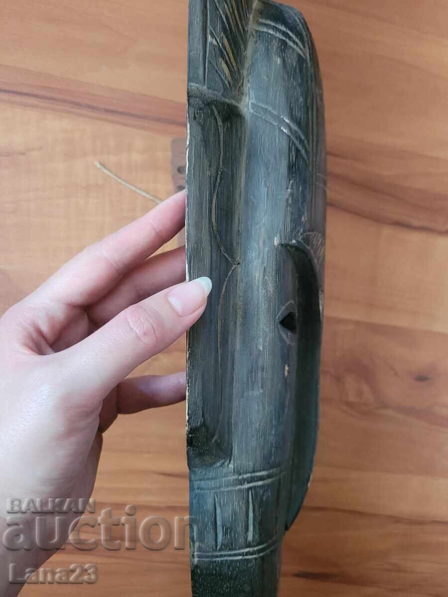 Mască vintage din lemn - 5