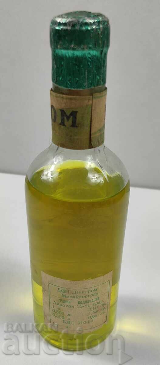 Livrarea 300 ML MENTOVKA PLINĂ STICLĂ MIHAILOVGRAD VINPROM MONTANA SOC