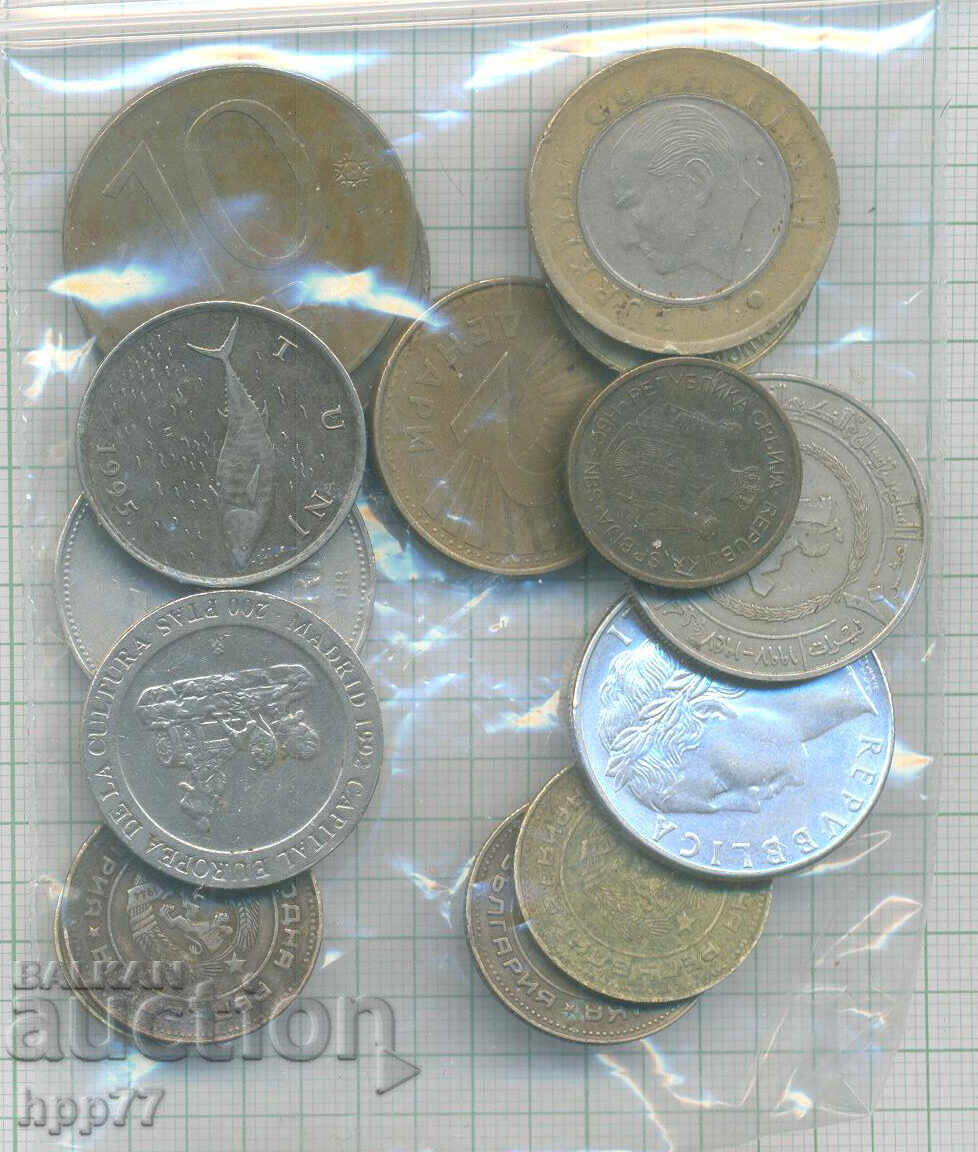monede 11 cu preț € 1.50 | 2.93 BGN