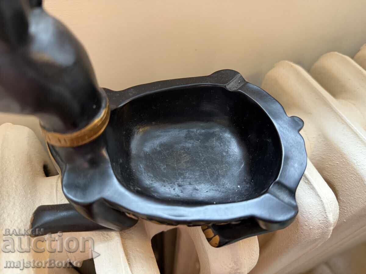 Veche scrumieră ceramică Anubis din Egipt cu preț € 25.00 | 48.90 BGN