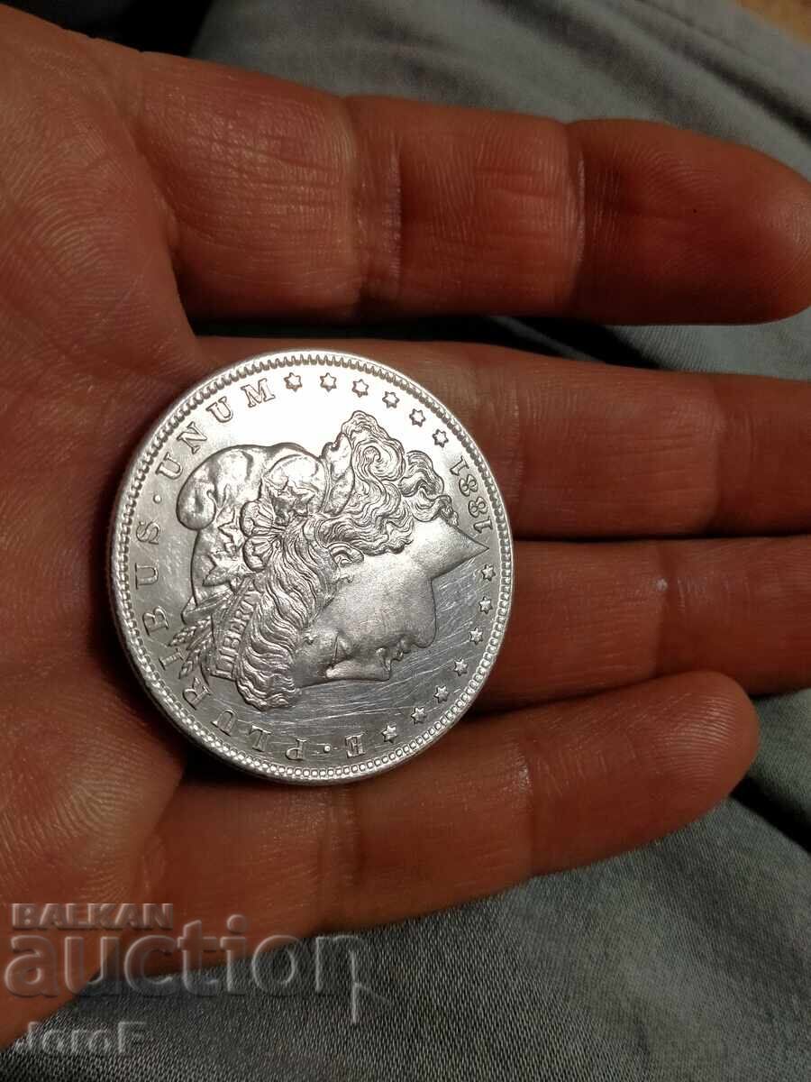 dolar american de argint