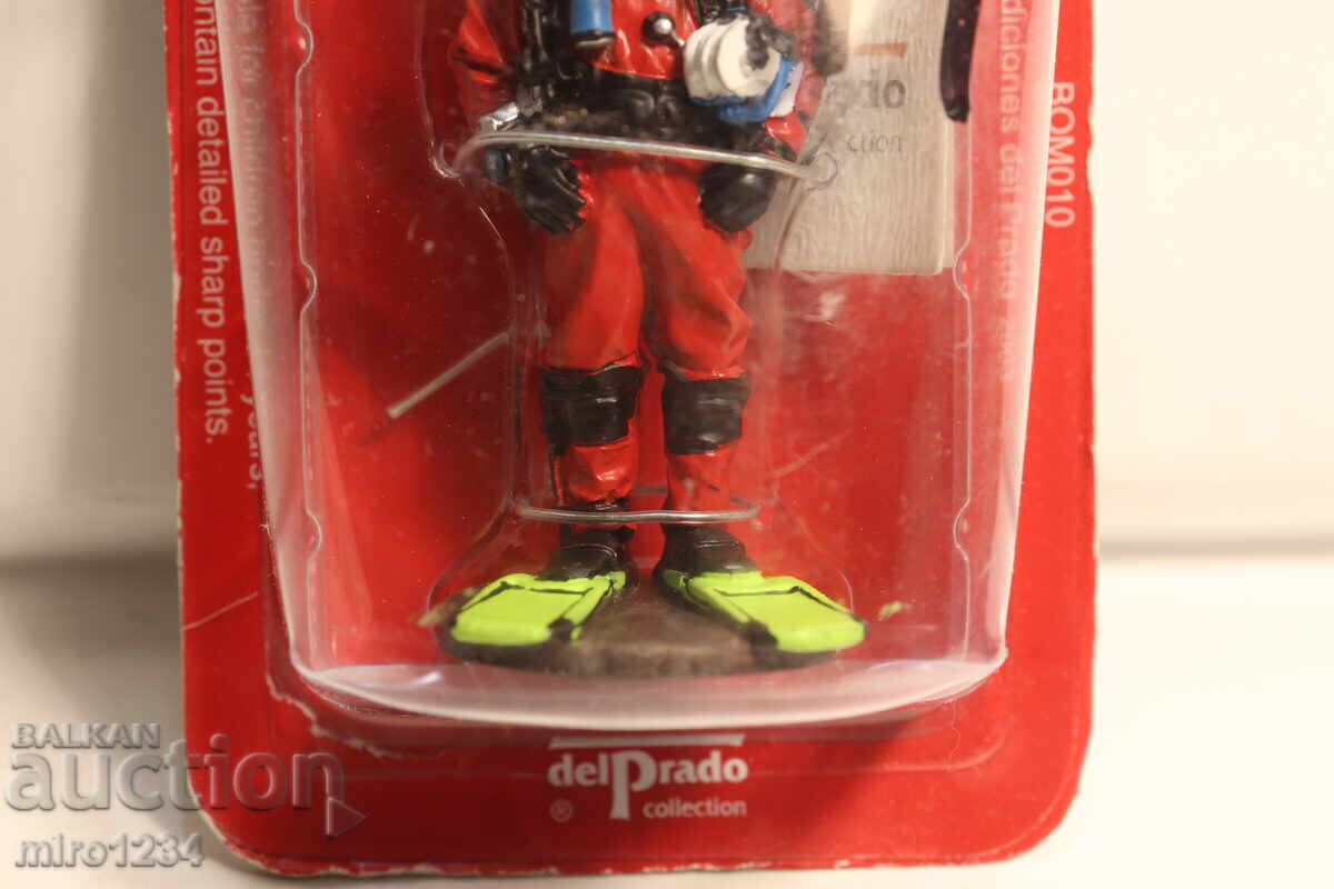 Licitație DEL PRADO POMPIER SCAFANDRU FIGURINĂ UNIFORMĂ Licitație DEL PRADO POMPIER SCAFANDRU FIGURINĂ UNIFORMĂ