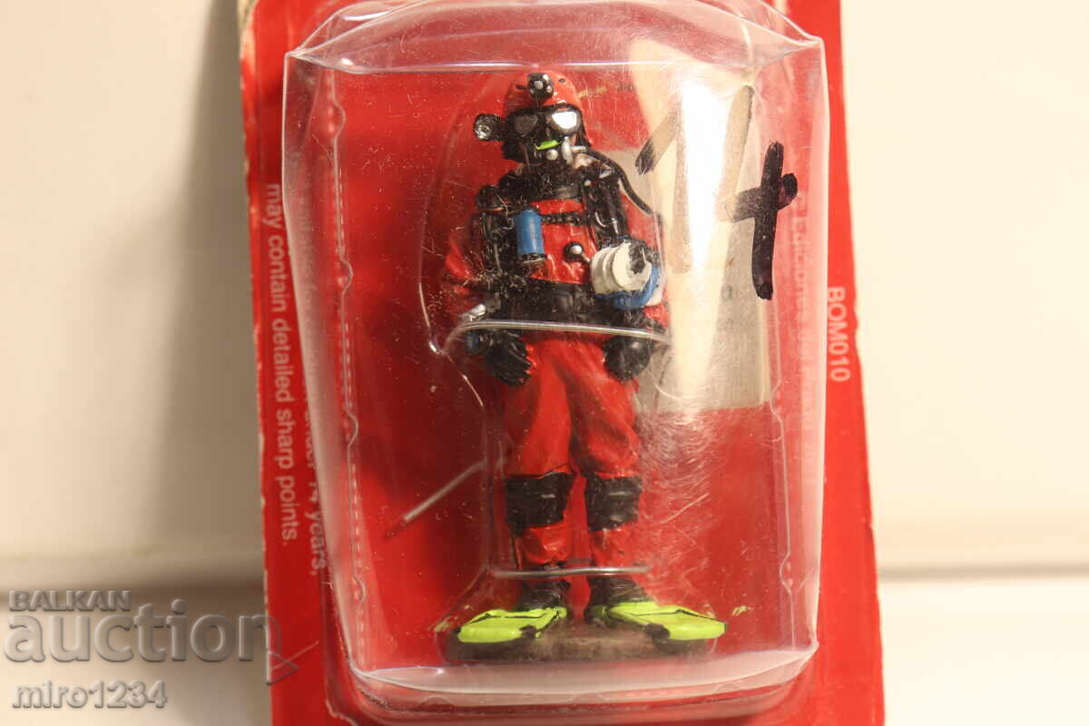 DEL PRADO POMPIER SCAFANDRU FIGURINĂ UNIFORMĂ - 5 DEL PRADO POMPIER SCAFANDRU FIGURINĂ UNIFORMĂ - 5