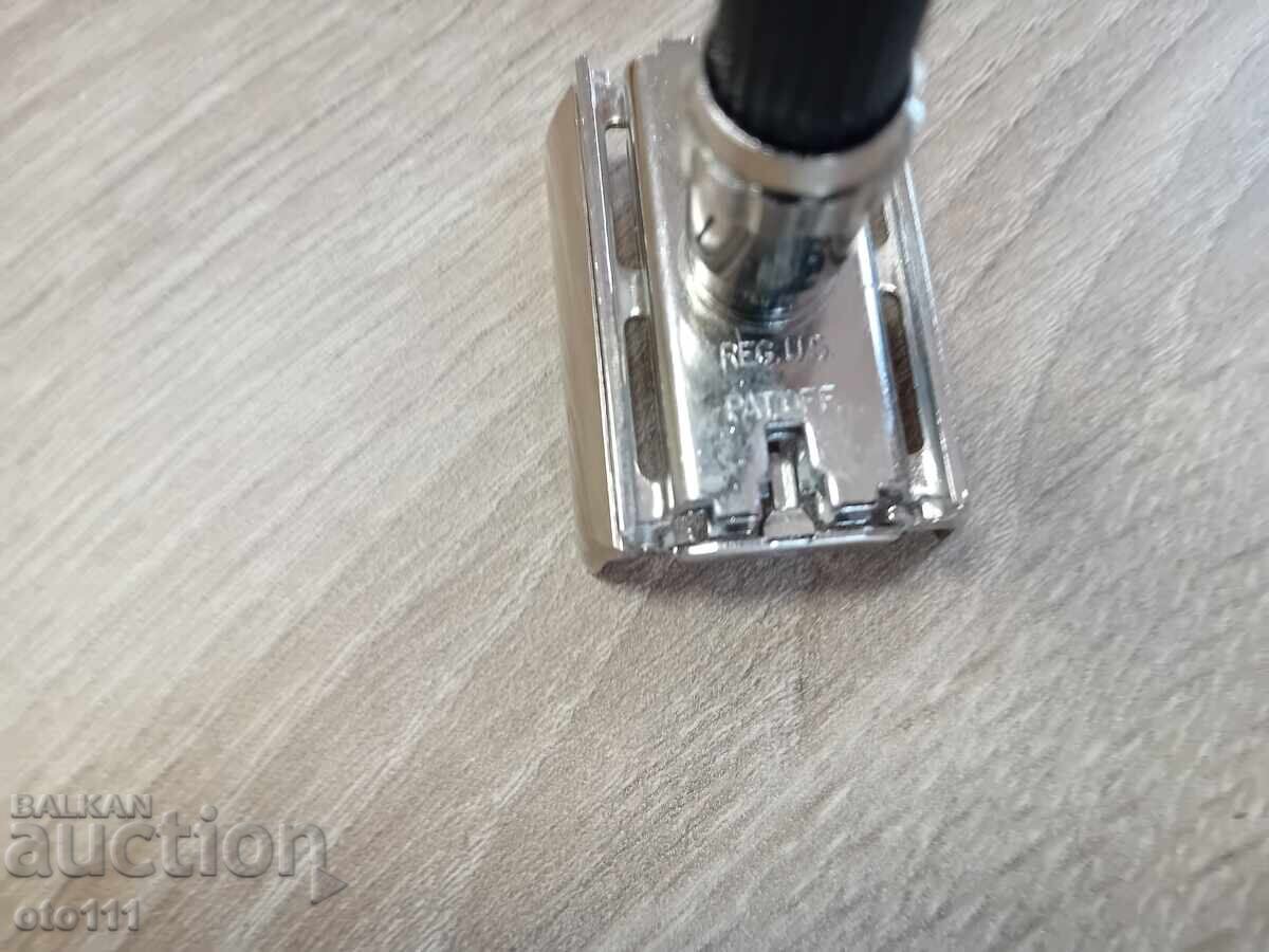 APARAT DE RAS VECHI, APARAT DE RAS - GILLETTE - 1,9 - 6