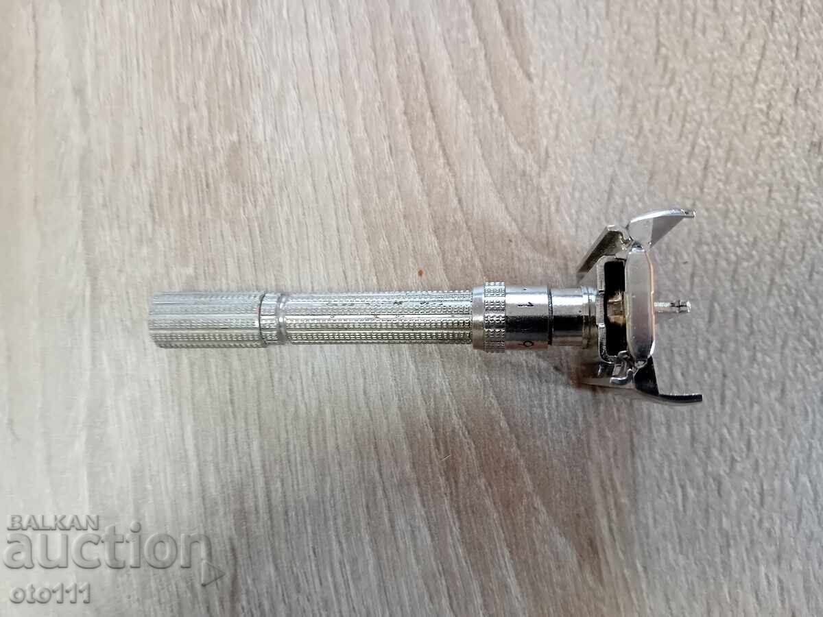 APARAT DE RAS VECHI, APARAT DE RAS - GILLETTE - 1,9 - 6 APARAT DE RAS VECHI, APARAT DE RAS - GILLETTE - 1,9 - 6
