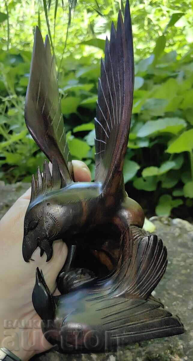 Licitație FIGURINĂ DIN LEMN SCULPTURĂ PĂSĂRI PASĂRE VULTUR