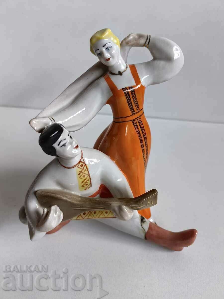 FIGURA DE COMPOZIȚIE URSS PORȚELAN ARE STATUETA NOTĂ cu preț € 5.00 | 9.78 BGN