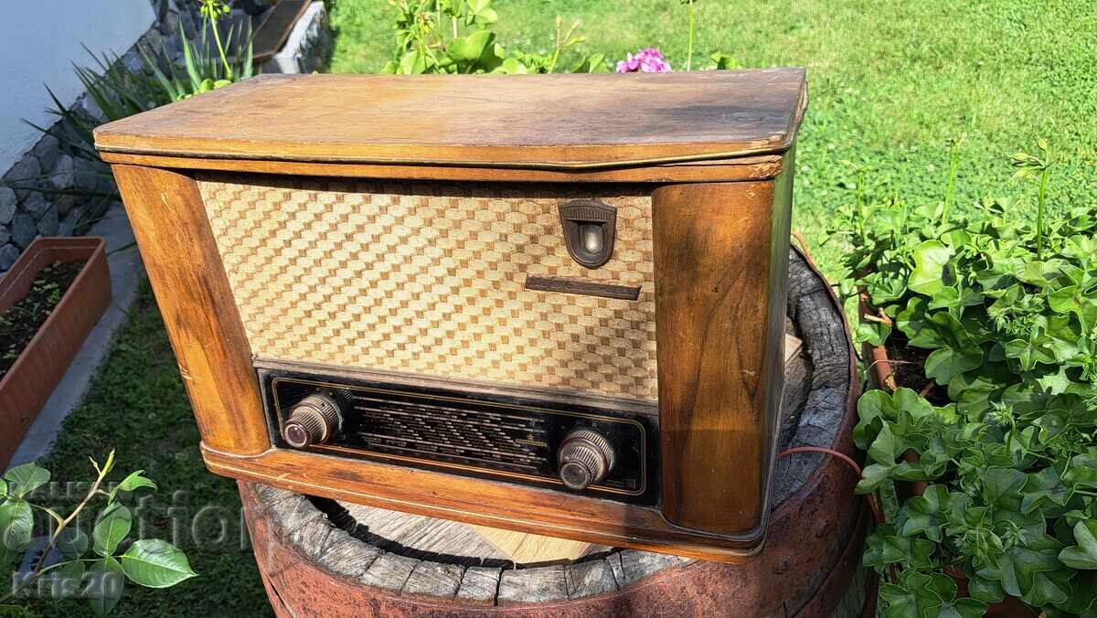 Radio - Hristo Botev