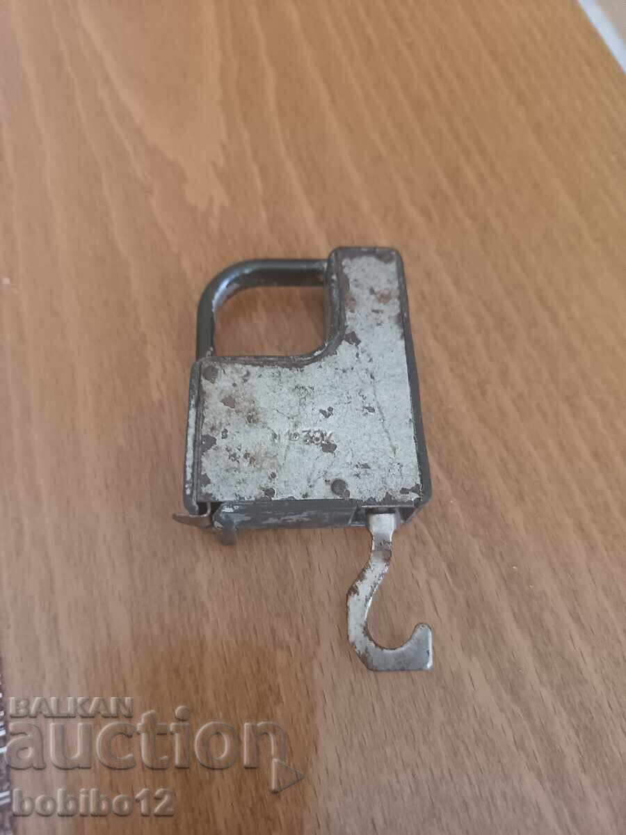 Ruletă (ruletă de pescuit pentru amatori), uzina „Metiz” Kiev cu preț € 12.00 | 23.47 BGN