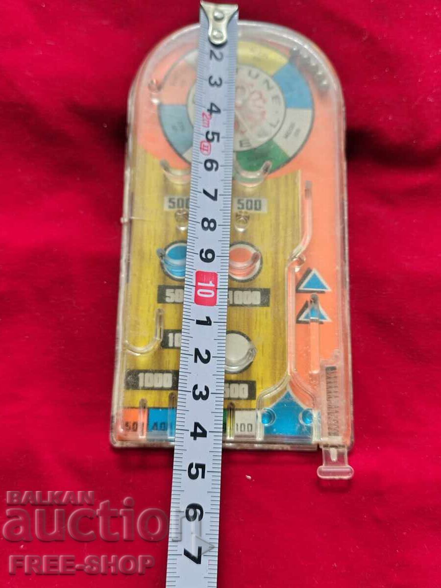 A toy with price € 2.99 | 5.85 BGN
