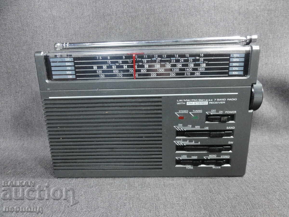 BZTs STAR Retro Transistor Radio