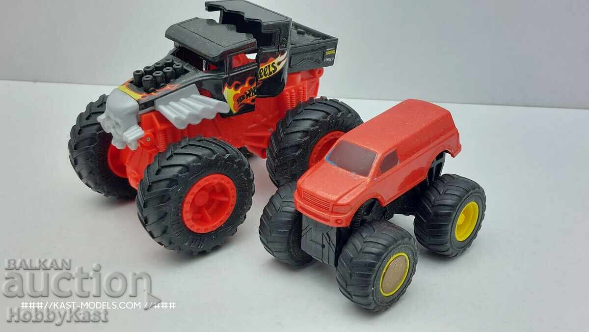 Model redus 2 buc. HotWheels