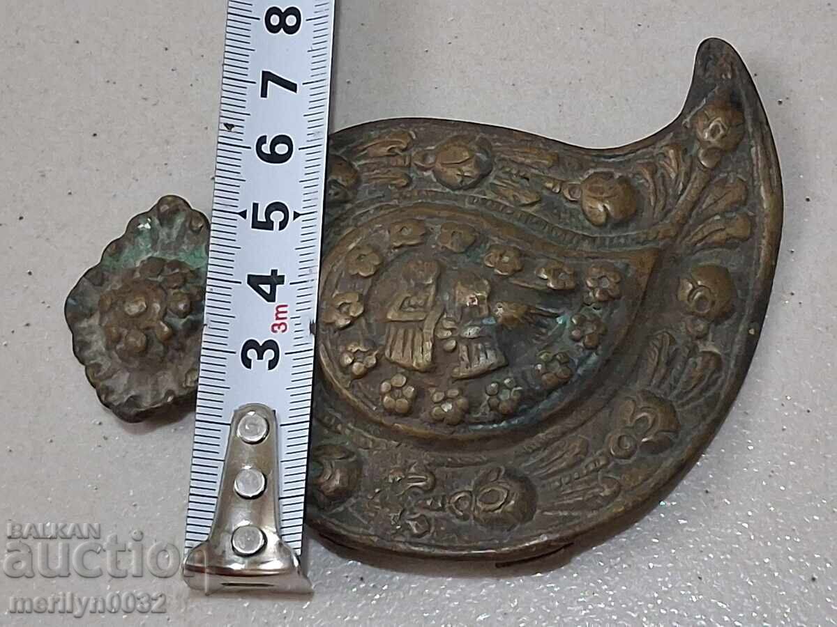 Auction  Revival pafta pafti, half, single
