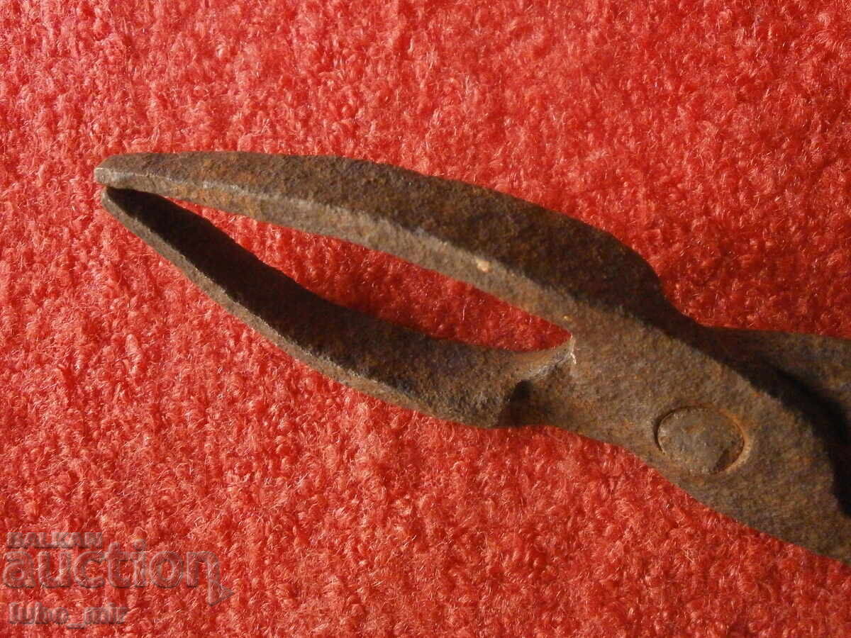 TOGGLE DE FIERAR VECHI cu preț € 8.00 | 15.65 BGN