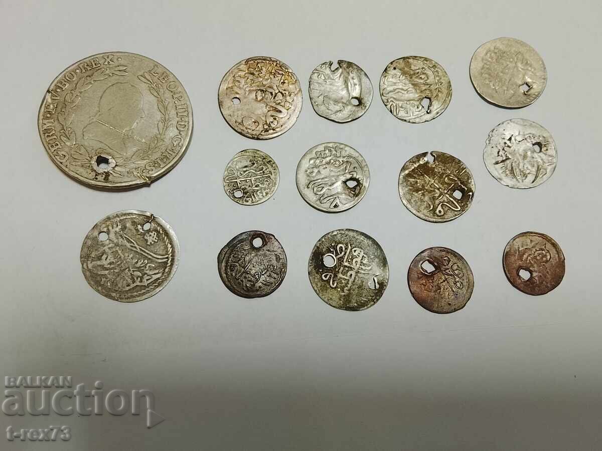 Licitație Pendaruri din argint pentru costum popular, 14 bucăți, turcești / otomane