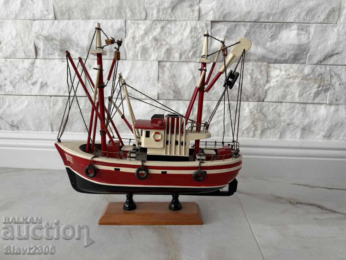 Model de fir de pescuit