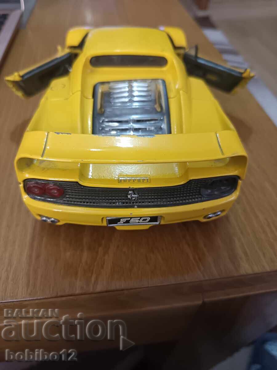 Mașinuță Vintage Maisto 1:18 Ferrari F50 galbenă - 6 Mașinuță Vintage Maisto 1:18 Ferrari F50 galbenă - 6