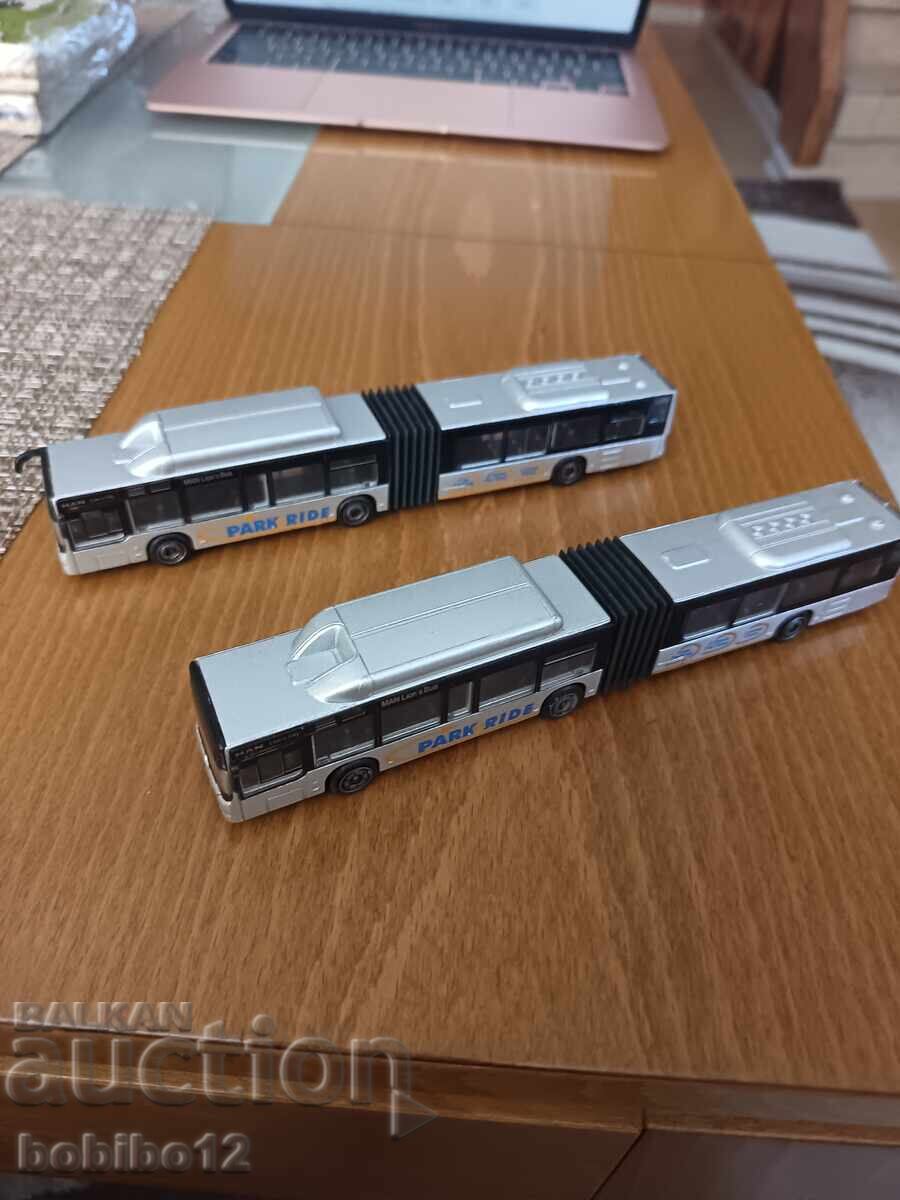Licitație Set autobuze Majorette - City Bus 2 pentru 10