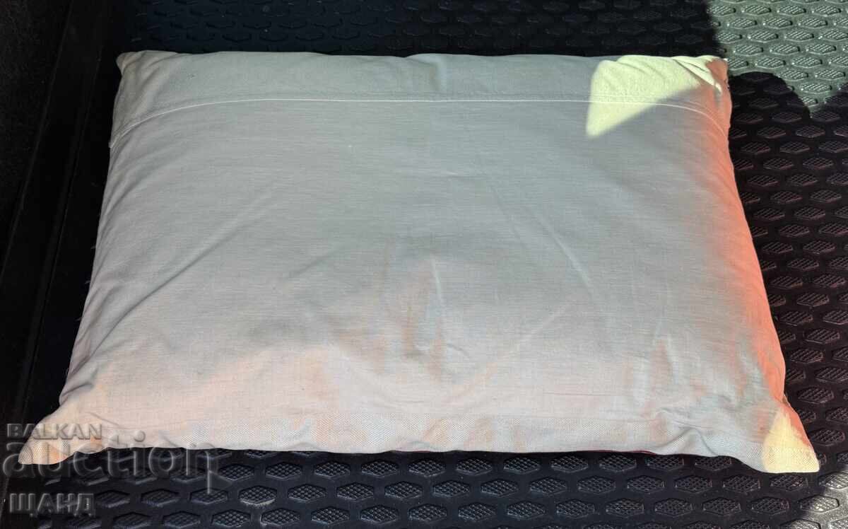 Livrarea Pernă veche bulgărească cu broderie folclorică, motive