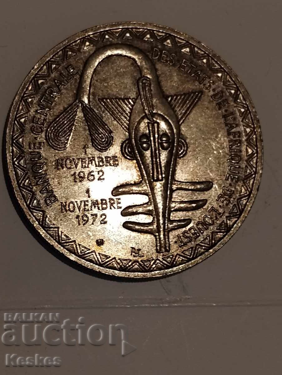 Statele Africii de Vest 1972 500 franci cu preț € 70.00 | 136.91 BGN