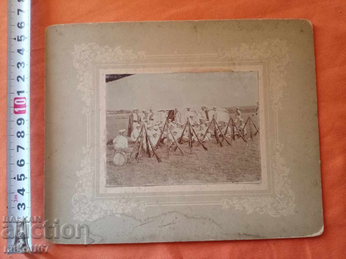 Fotografie carton manevre militare