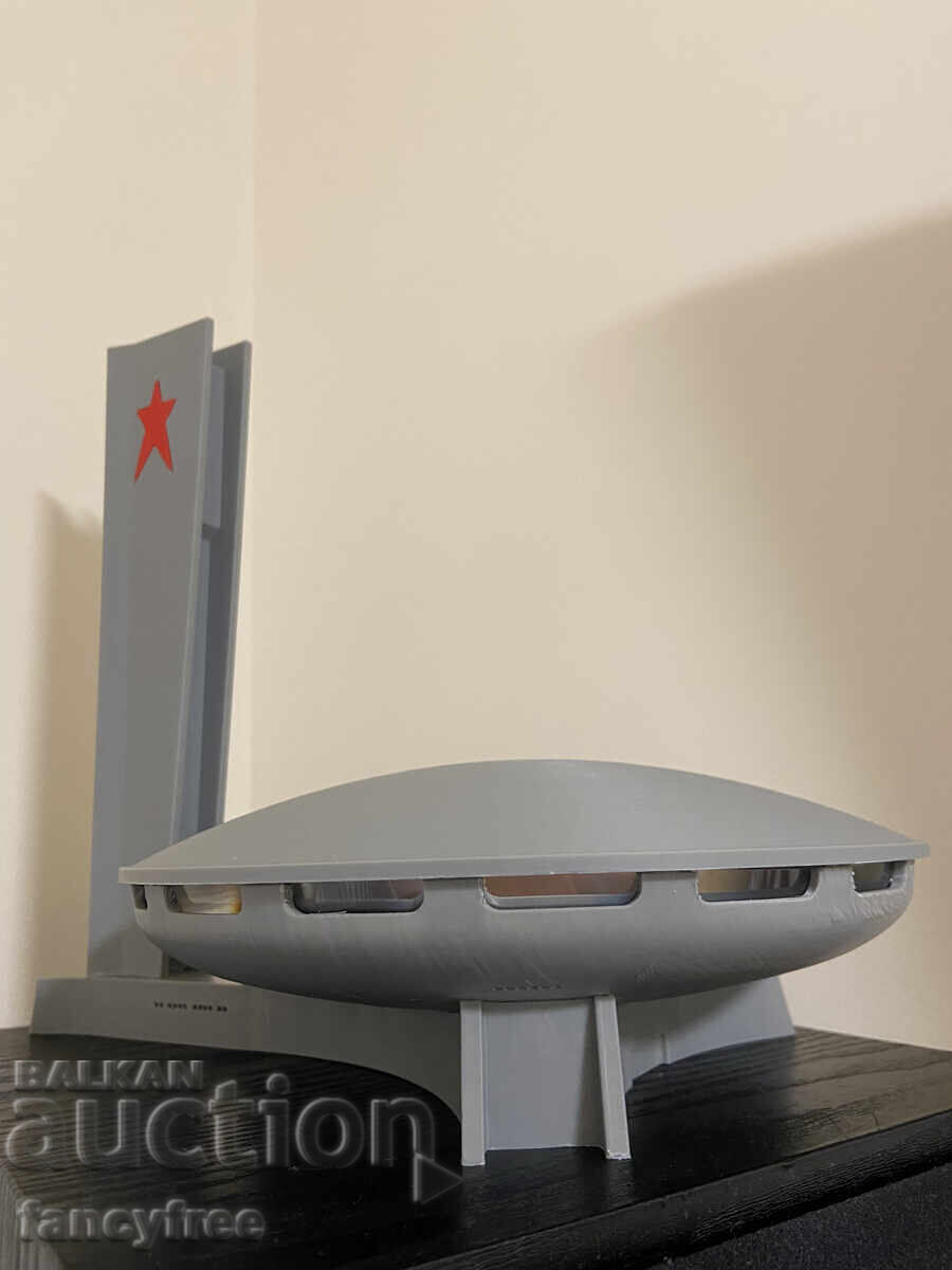 Suvenir 3D model Buzludzha cu preț € 30.00 | 58.68 BGN