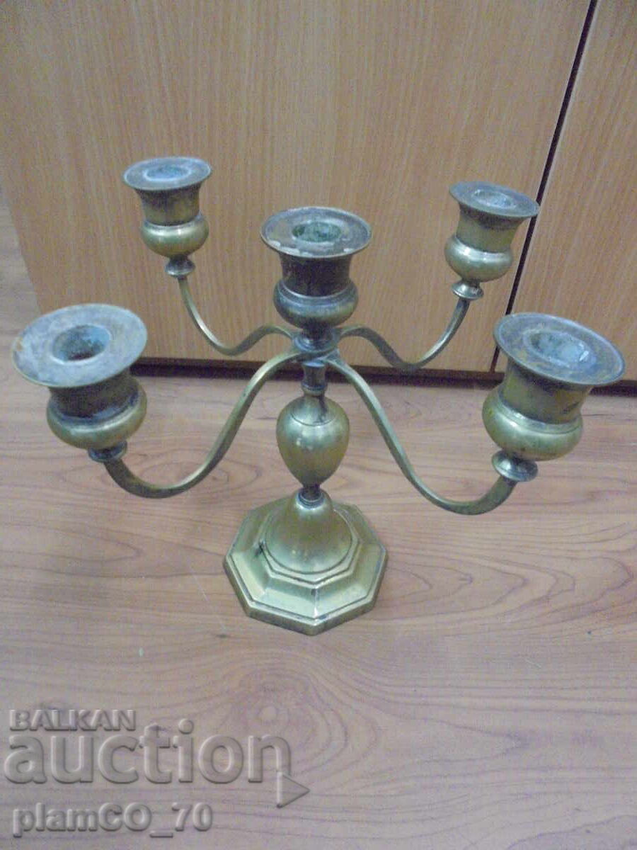 Nr. 8651 Sfeșnic vechi din bronz cu 5 brațe – candelabru clasic Nr. 8651 Sfeșnic vechi din bronz cu 5 brațe – candelabru clasic