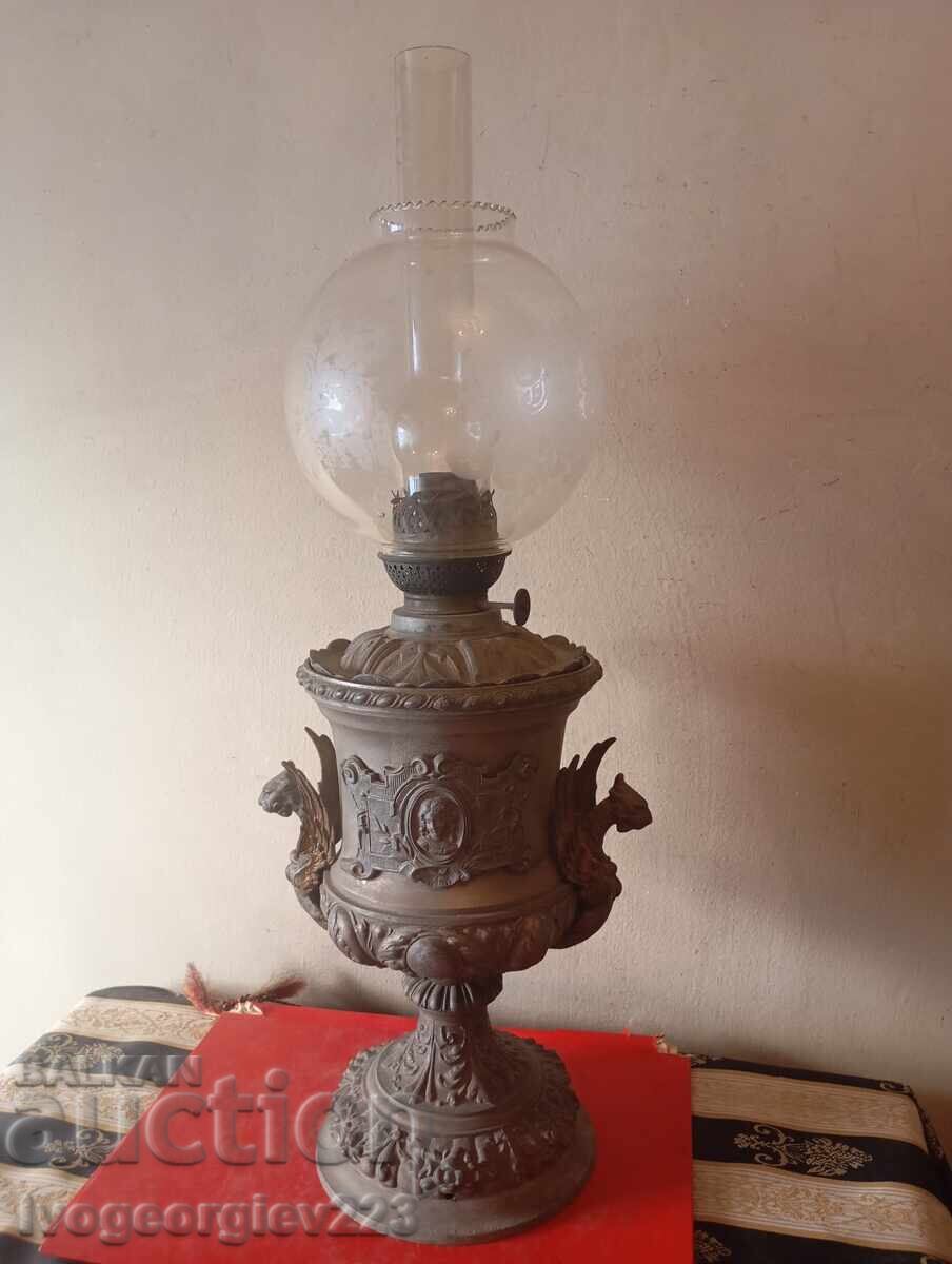 Lampă cu gaz în stil baroc