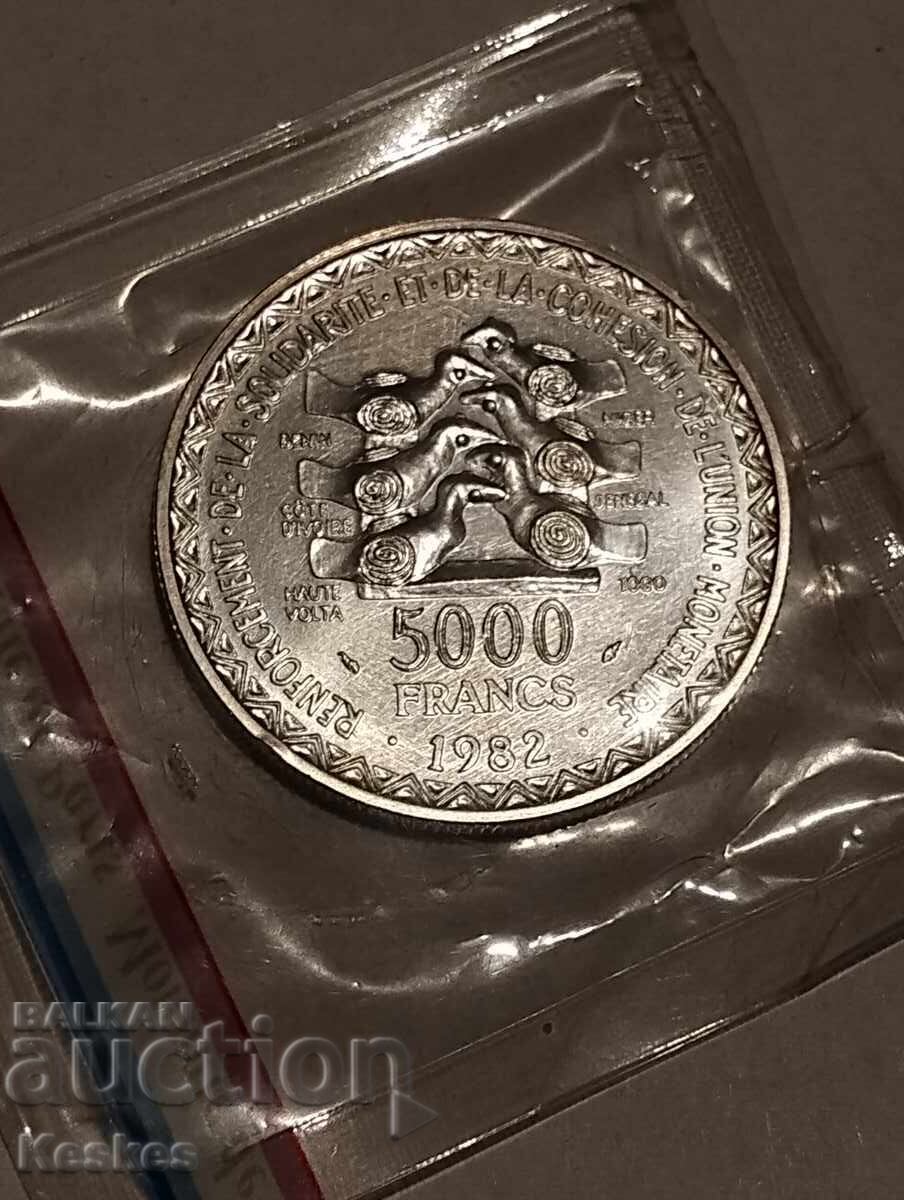 Livrarea Statele Africii de Vest 5000 franci 1982 Essai probă